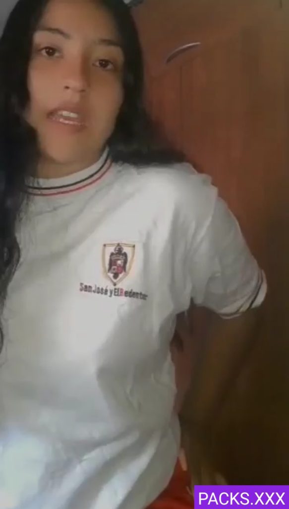 Morrita Estudiosa De Colegio Religioso 1