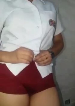 Colegiala Anónima De Grandes Tetotas 5