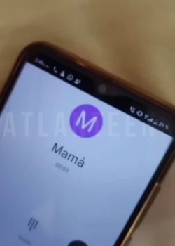 Habla con su mamá mientras cogemos rico + Vídeo 10