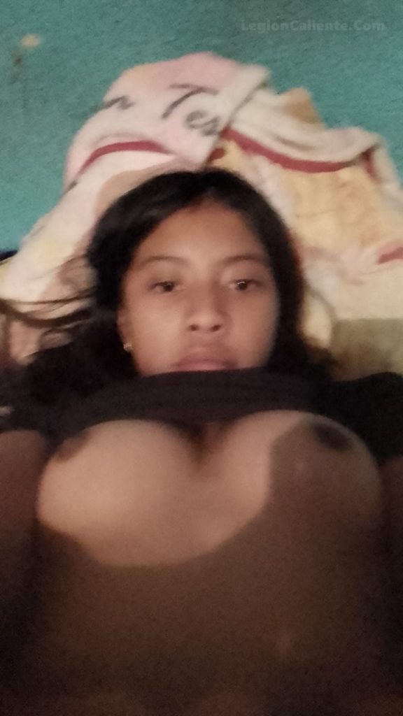 Mexicanita Tetona + Full Nudes & 8 Videos 1