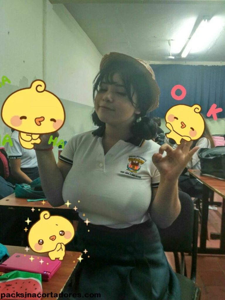 La más tetona de la clase + full Nudes & 2 Videos 1