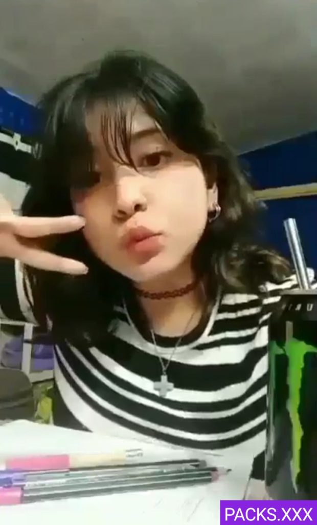 Linda Mina Blanquita Chichona + Vídeo 1