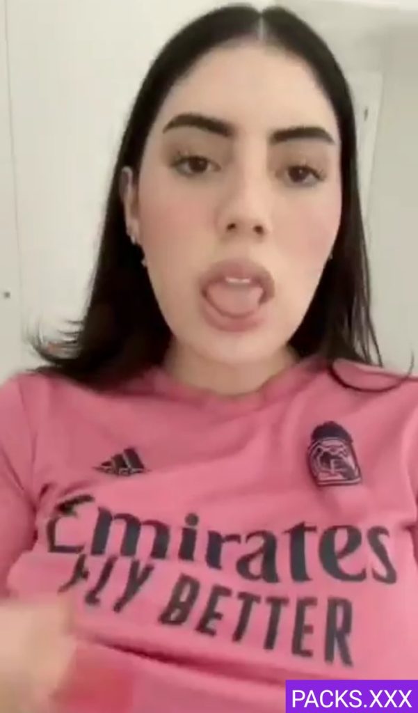 Bella chichona Madridista + vídeo Masturbandose 1