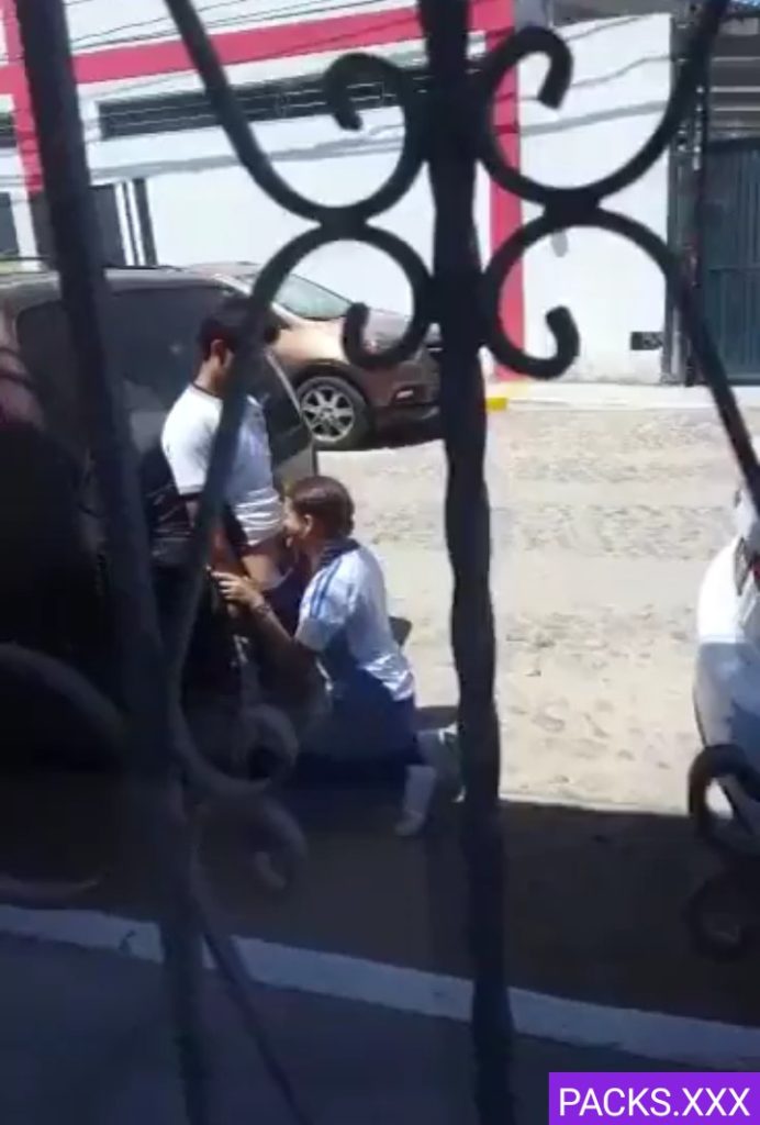 Estudian En colegio de paga y religioso + Vídeo Viral 1