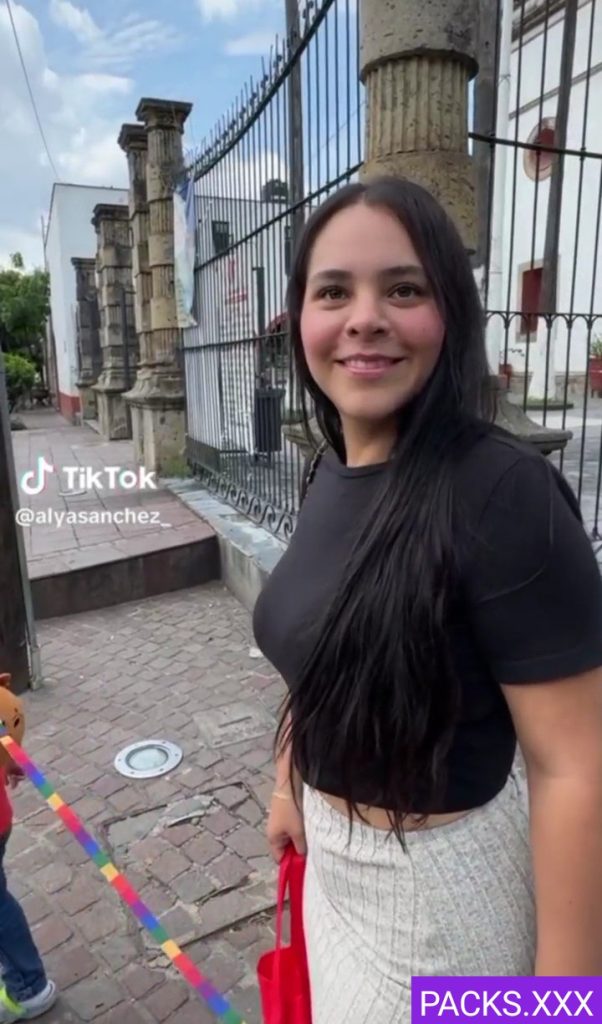 Pack Viral De Tetona Tiktoker 1