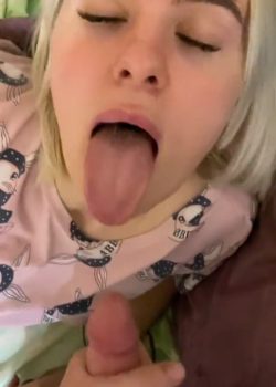 Minita Traga Semen + Vídeo Full 6
