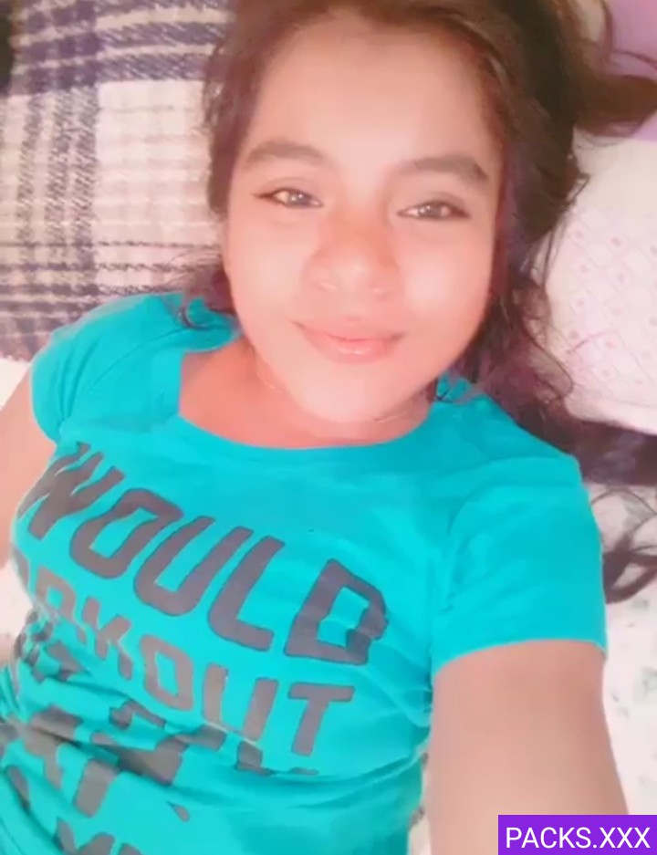 Minita Nalgona + Vídeo Tocandose La Vagina. 1