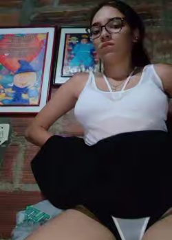 Rica Estudiante Putipobre Hace Lives Para Mantenerse 7