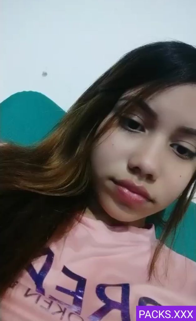 Chava Estudiante Paga Así Sus Estudios 1
