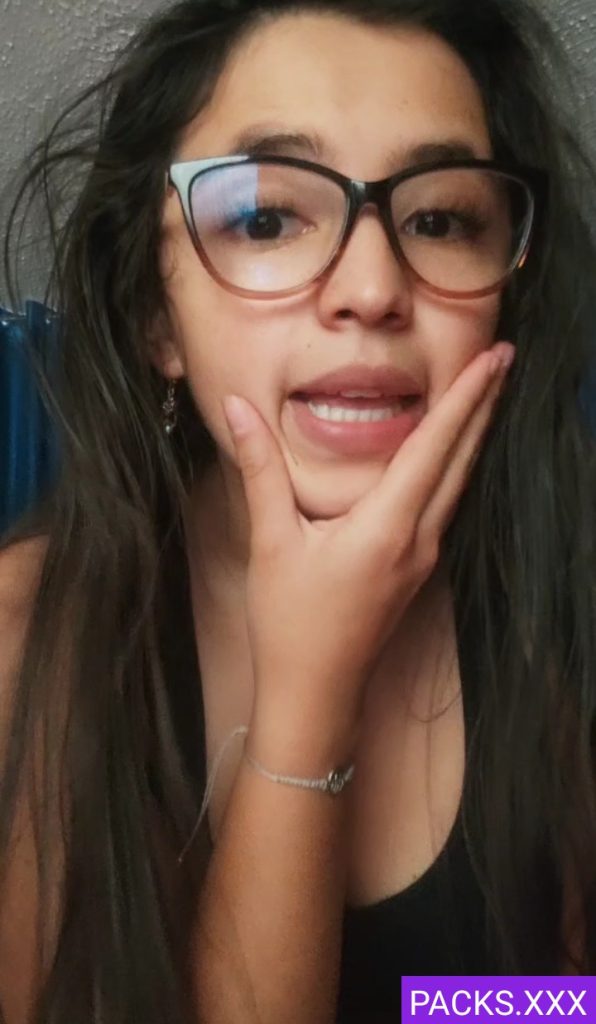 Chava De Lentes + Full Live Tocandose Rico 1