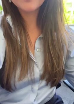 Divina Estudiante Nalgona Muestra Su Panochita Rosada 10