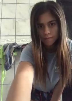 Joven Flaquita Pero De Grandes Nalgotas + Vídeo Full 6
