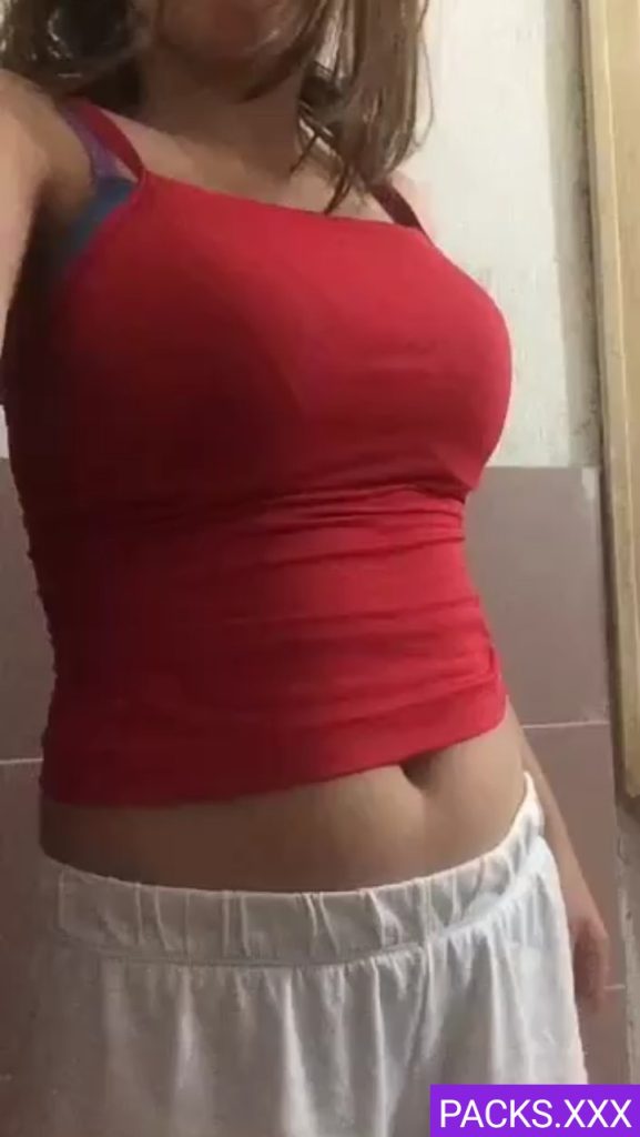 Egresada Tetona Ya Le Sacan El Pack 1