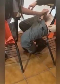 Unos buenos Sentones A Su Profesor Favorito 6