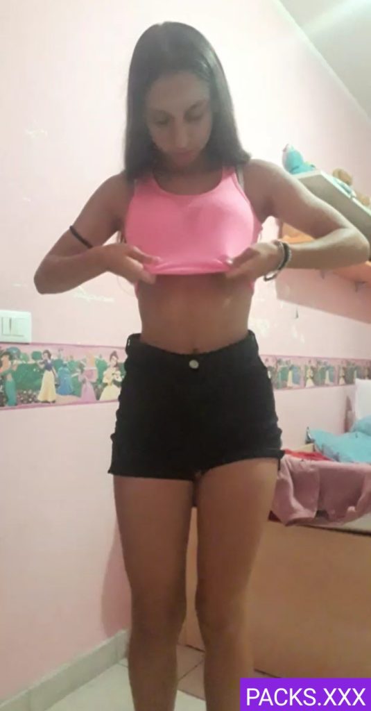 Deliciosa Pendejita Solita En La Habitación+ Videos Desnuda 1