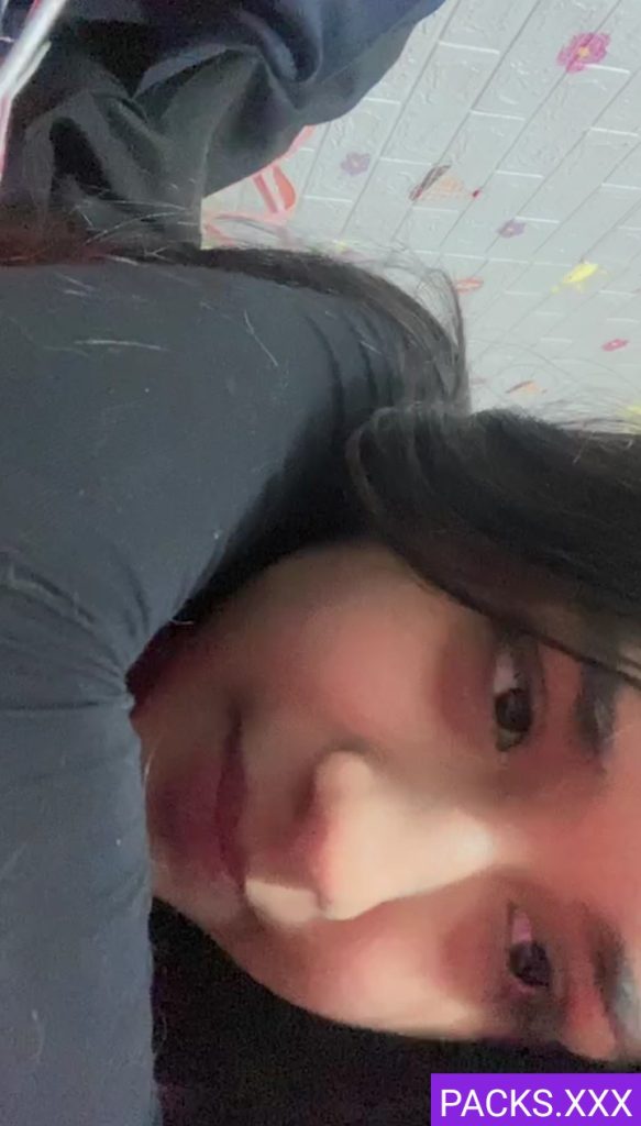 Deliciosa Chava Preciosa + 25 Minutos Masturbándose 1