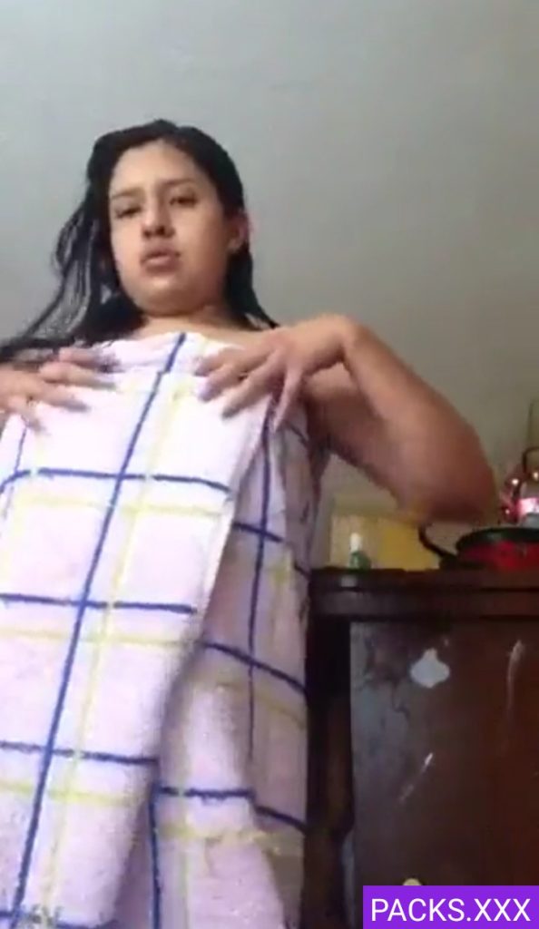 Jovencita Pendeja De Ricas Tetas + Vídeo Desnuda 1