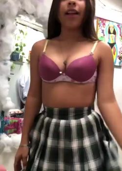 Colegiala chichona que te encantara ver 2