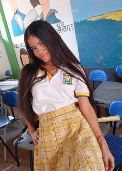 Morra Nalgona Viral En El Colegio Por Su Pack 11