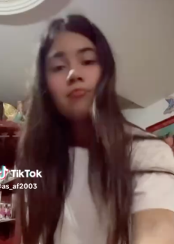 Ricura De Colegiala De Tiktok+ Vídeo Cogiendo 4