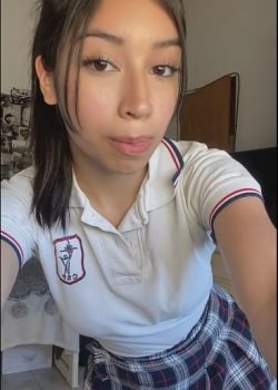 Divina Minita Estudiante+ Videos 2