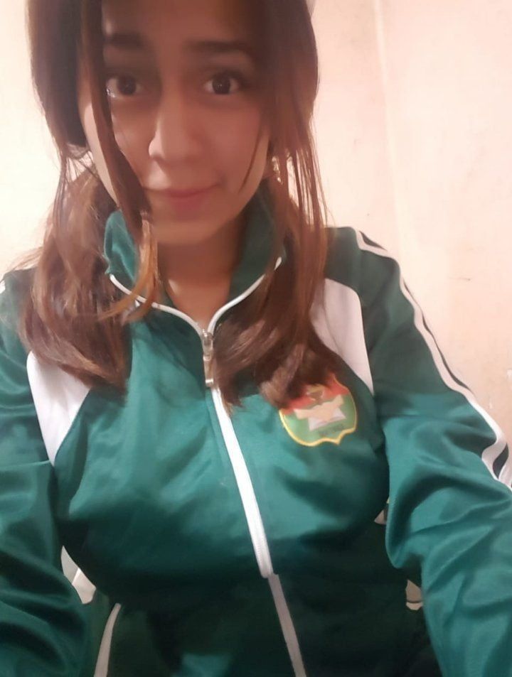 Pack Completo De Rica Colegiala Tetona 1