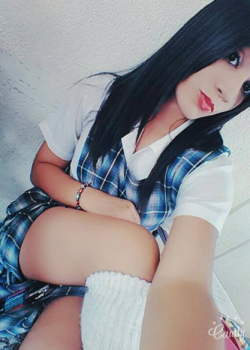 La más linda del cole + Nudes y Vídeos tocandose 4