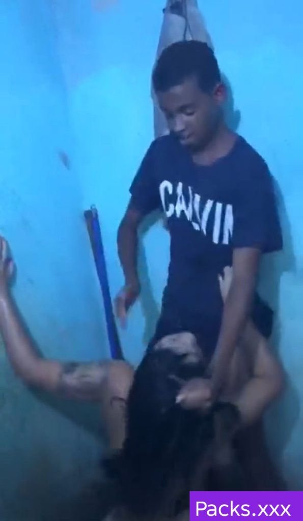 El primo cumple 18 y le llevamos una cariñosa 1